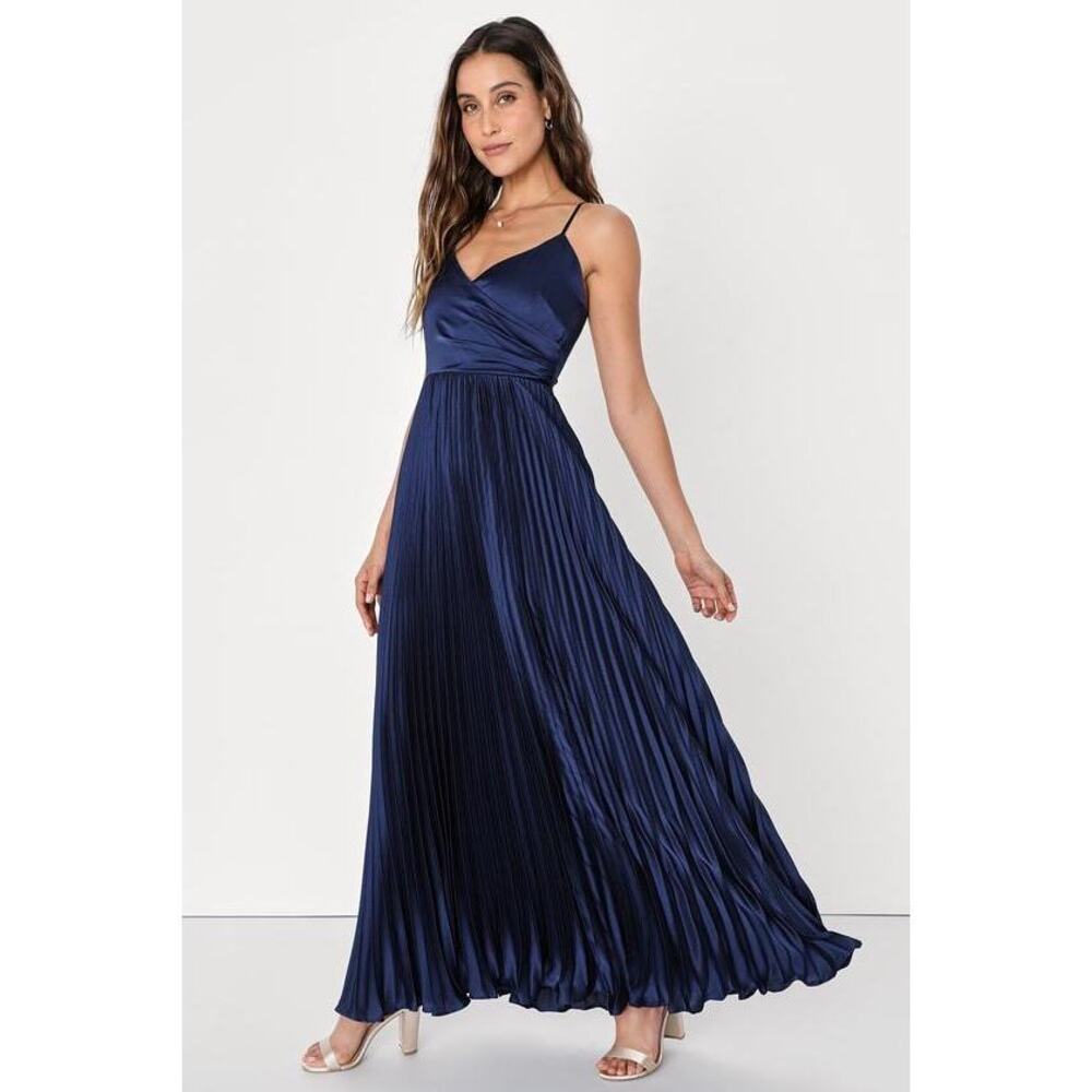 Lulu's Navy Pleated Maxi Dress